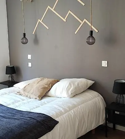 Loupau Maga Apartment