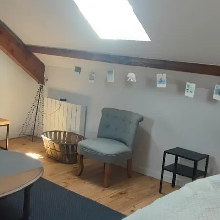 Apartment Loupau Maga